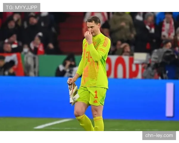 十人拜仁客胜巴黎：闪电开局、红牌波折与诺伊尔的定海神针